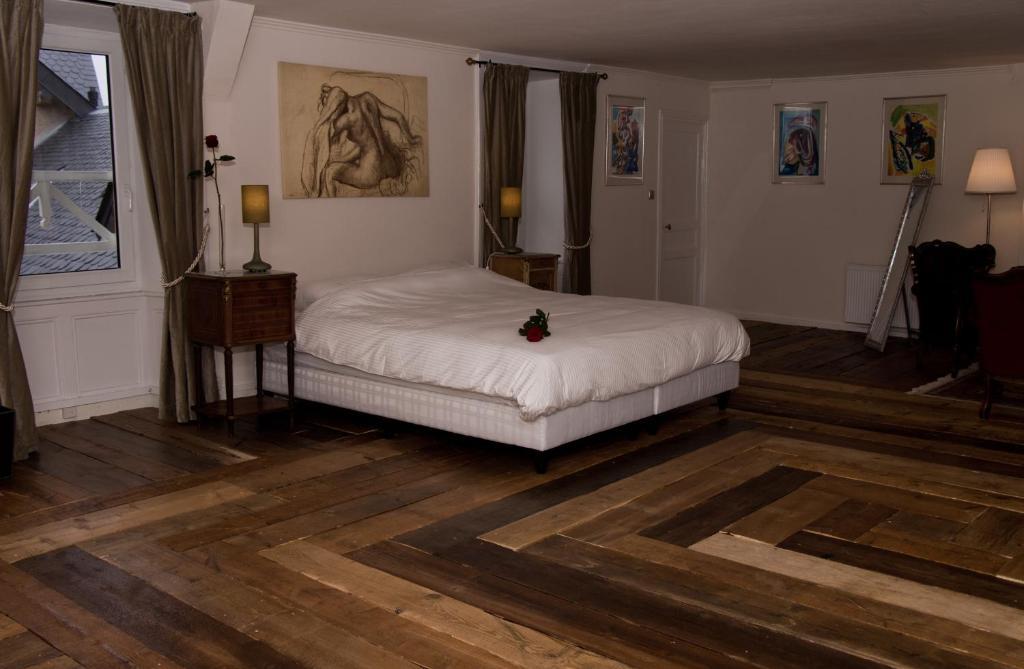 Chateau De Savennes - Caveau De Sabrage Habitación foto