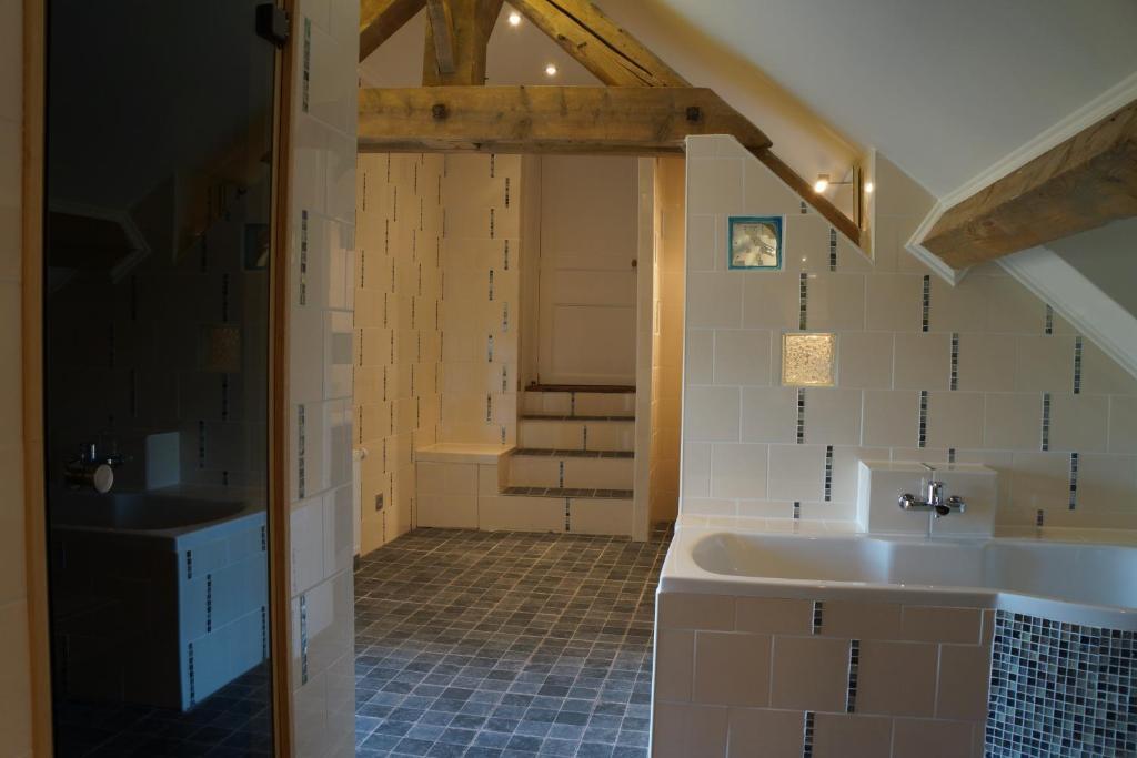 Chateau De Savennes - Caveau De Sabrage Habitación foto