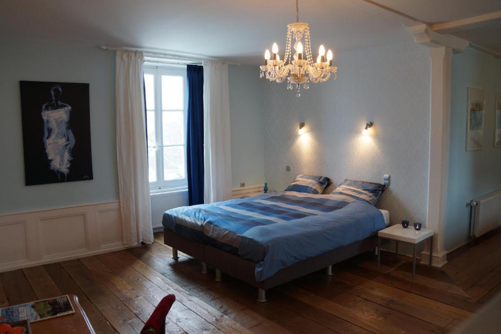 Chateau De Savennes - Caveau De Sabrage Habitación foto