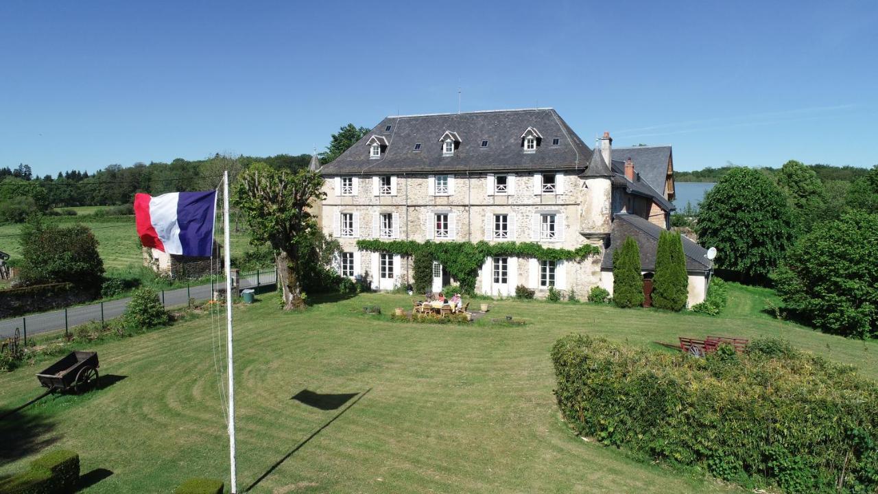 Chateau De Savennes - Caveau De Sabrage Exterior foto